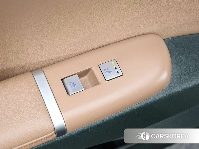 Hyundai Grandeur (GN7) 2024 Песочный из Кореи, фото 4