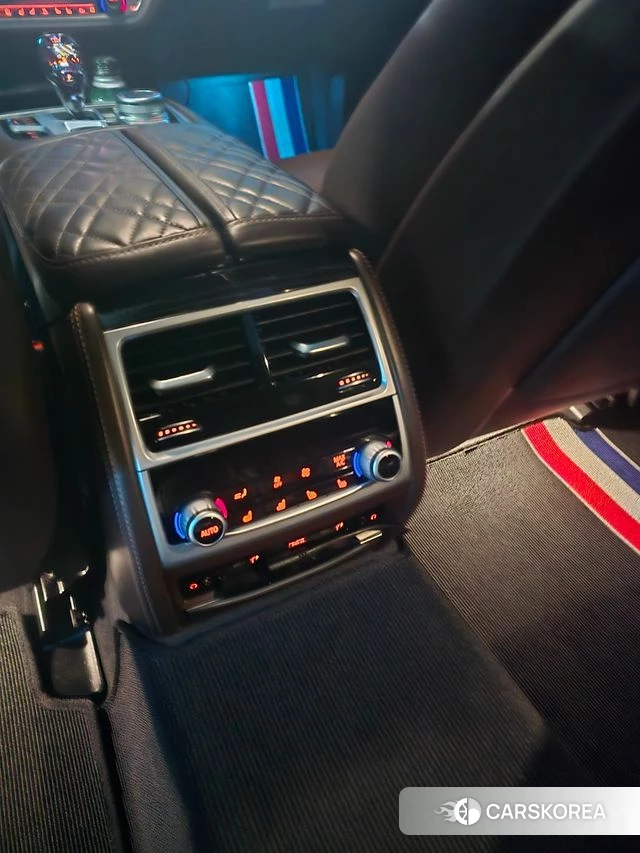 BMW 7 Series (G11) 2022 Черный из Кореи, фото 4