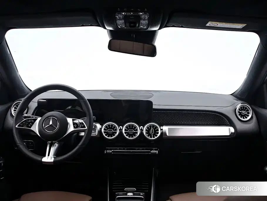 Mercedes-Benz GLB 2026 Silver/gray из Китая, фото 4