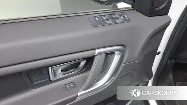 Land Rover Discovery Sports 2019 Белый из Кореи, фото 4