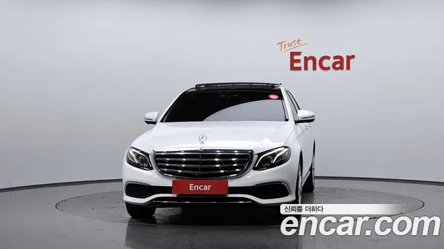 Mercedes-Benz E-Class W213 2019 Белый из Кореи, фото 4