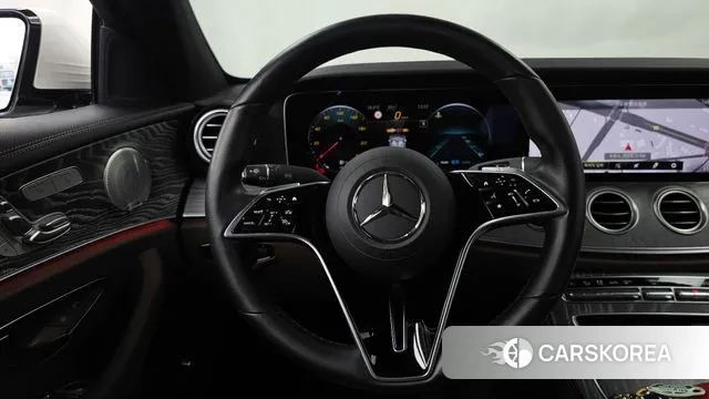 Mercedes-Benz E-Class W213 2021 Белый из Кореи, фото 4