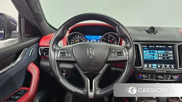 Maserati Levante 2019 Синий из Кореи, фото 4