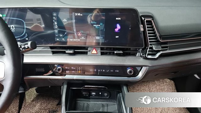 Kia Sportage 5th Generation Hybrid 2022 Белый из Кореи, фото 4