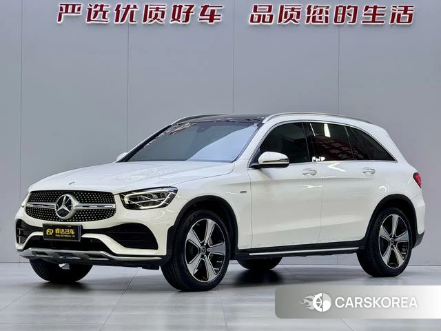 Mercedes-Benz GLC 2023 Белый из Китая, фото 4