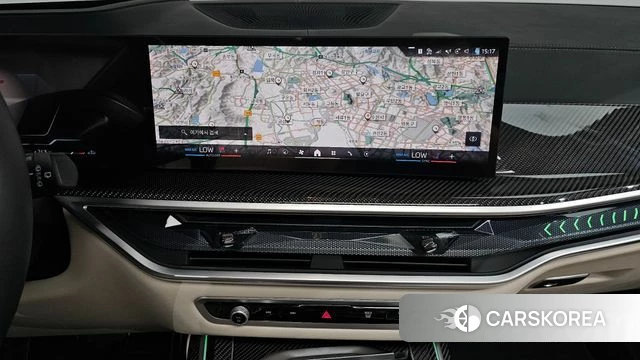 BMW X7 (G07) 2025 Белый из Кореи, фото 4