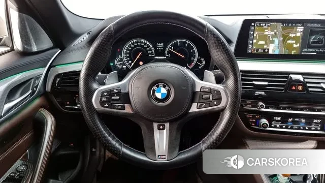 BMW 5 Series (G30) 2018 Серый из Кореи, фото 4