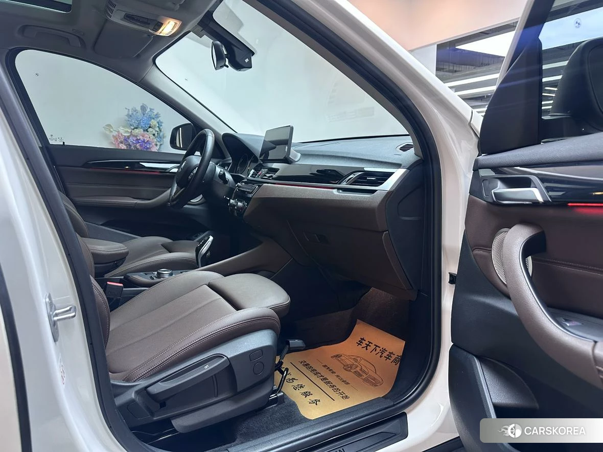 BMW X1 2021 Белый из Китая, фото 4