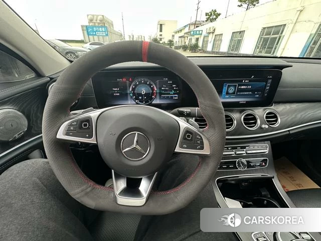 Mercedes-Benz E-class 2018 Белый из Китая, фото 4