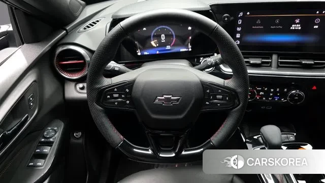 Chevrolet (GM Daewoo) Trax Crossover 2024 Черный из Кореи, фото 4