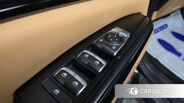Kia Carnival 4th generation 2021 Черный из Кореи, фото 4