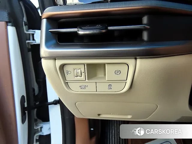 Hyundai Grandeur (GN7) 2024 Белый из Кореи, фото 4