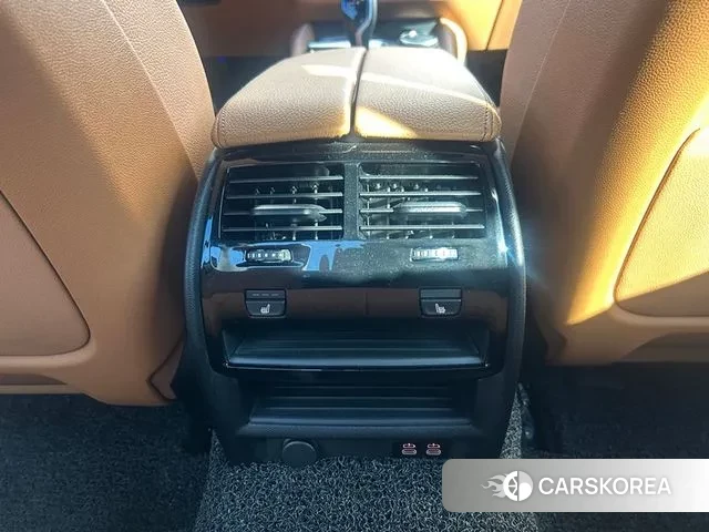 BMW 5 Series (G30) 2023 Серый из Кореи, фото 4