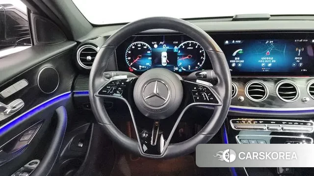 Mercedes-Benz E-Class W213 2022 Черный из Кореи, фото 4