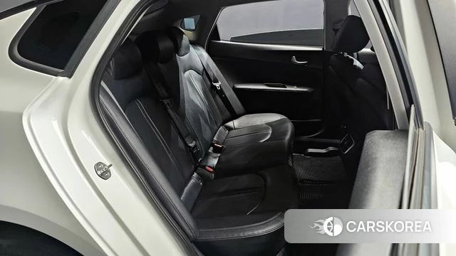 Kia The New K5 2nd generation 2019 Белый из Кореи, фото 4