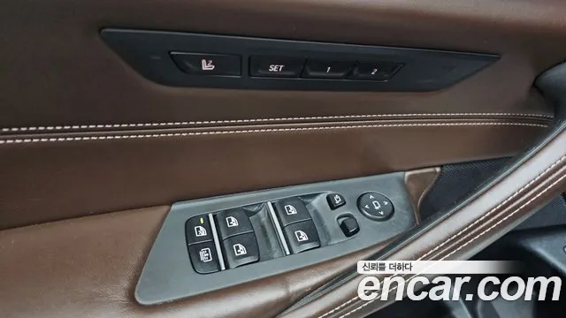 BMW 5 Series (G30) id 2695456 из Кореи 4