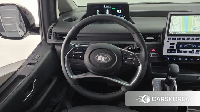 Hyundai Staria 2025 Белый из Кореи, фото 4