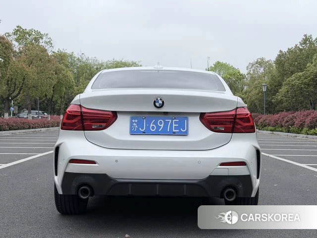BMW 1 series 2021 Белый из Китая, фото 4