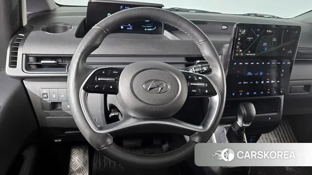 Hyundai Staria 2023 Белый из Кореи, фото 4