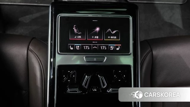 Audi A8 (D5) 2021 Черный из Кореи, фото 4