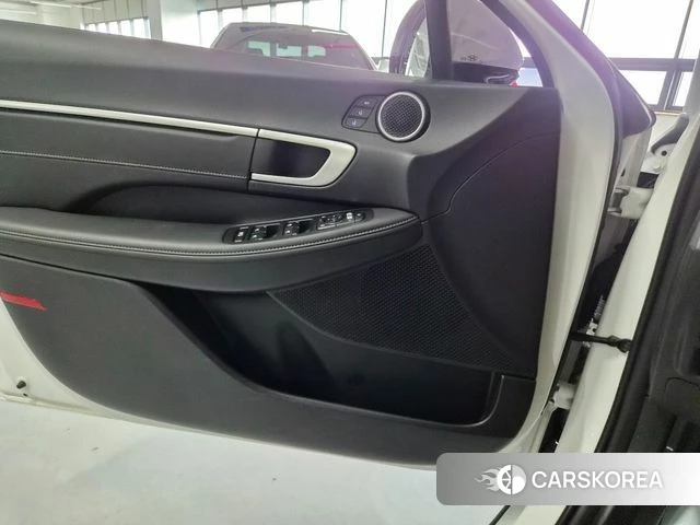 Hyundai Sonata D Edge (DN8) 2023 Белый из Кореи, фото 4