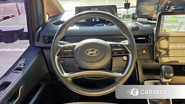 Hyundai Staria 2022 Белый из Кореи, фото 4