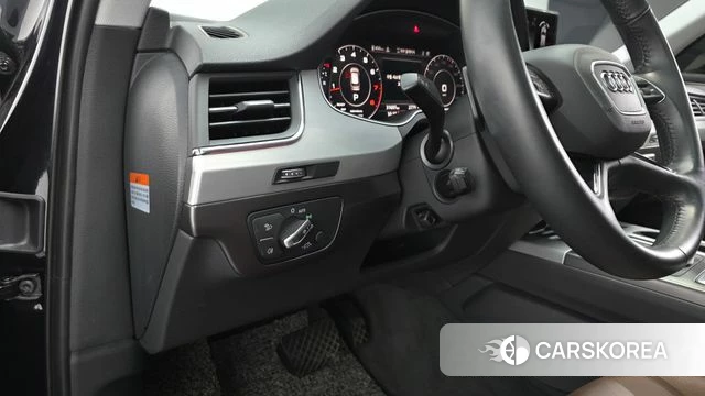 Audi Q7 (4M) 2019 Черный из Кореи, фото 4