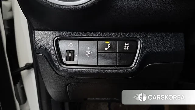 Kia The New K3 2nd generation 2021 Белый из Кореи, фото 4