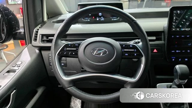 Hyundai Staria 2023 Черный из Кореи, фото 4