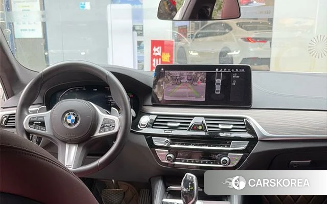 BMW 5 series 2022 Белый из Китая, фото 4