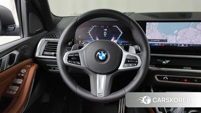 BMW X7 (G07) 2024 Черный из Кореи, фото 4