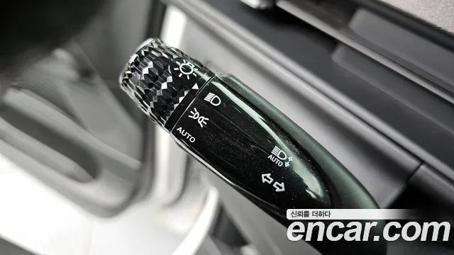 Hyundai Staria 2023 Белый из Кореи, фото 4