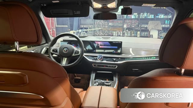 BMW X7 (G07) 2025 Черный из Кореи, фото 4