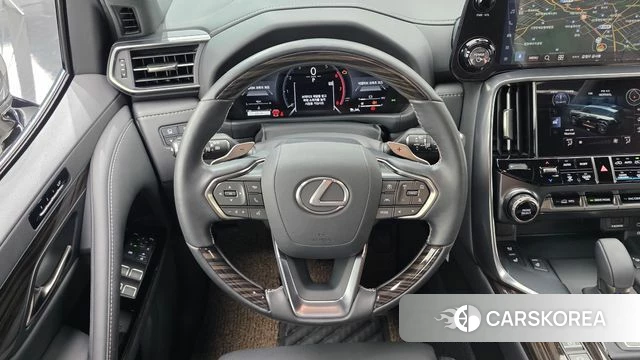 Lexus LX 4th Generation 2025 Серебристо-серый из Кореи, фото 4