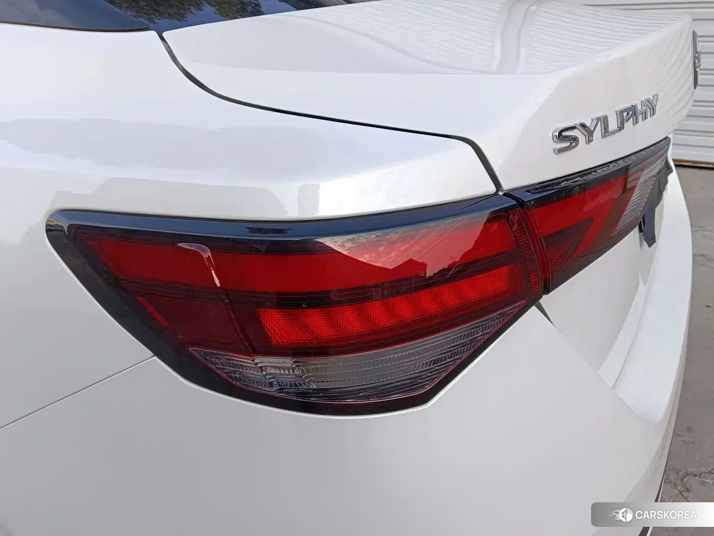 Nissan Sylphy 2025 Белый из Китая, фото 4