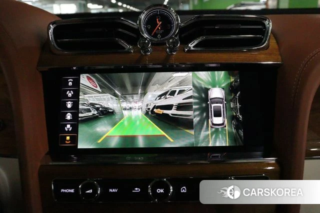 Bentley Bentayga 2022 Белый из Кореи, фото 4