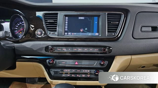 Kia The New Carnival 2019 Белый из Кореи, фото 4