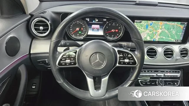 Mercedes-Benz E-Class W213 2019 Белый из Кореи, фото 4