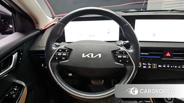 Kia EV6 2022 Черный из Кореи, фото 4