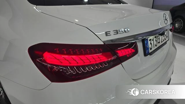 Mercedes-Benz E-Class W213 id 4334014 из Кореи 4