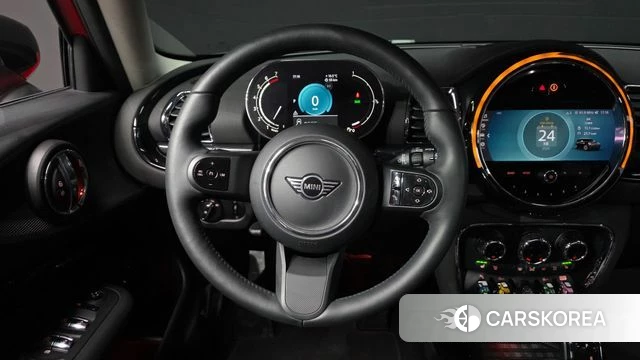Mini Cooper Clubman 2024 Красный из Кореи, фото 4