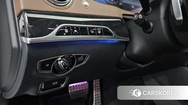 Mercedes-Benz S-Class W222 2018 Белый из Кореи, фото 4