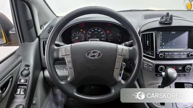 Hyundai The New Grand Starex 2018 Желтый из Кореи, фото 4