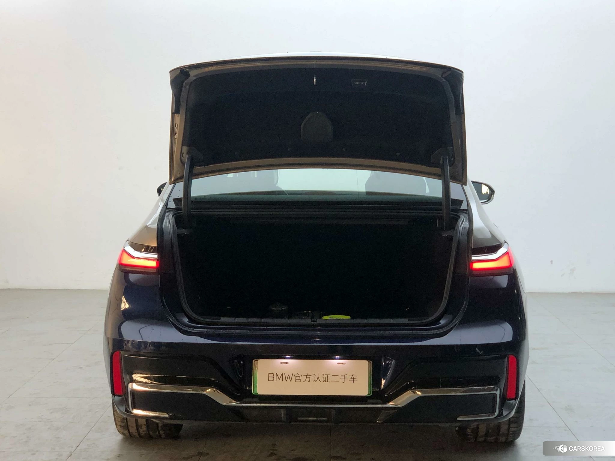 BMW i7 2023 Синий из Китая, фото 4
