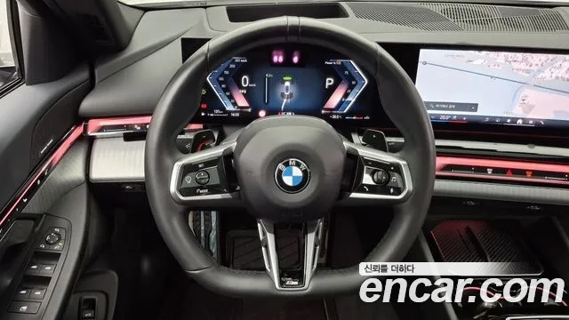 BMW 5 Series (G60) 2023 Белый из Кореи, фото 4