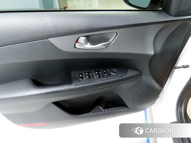 Kia Come New K3 2020 Белый из Кореи, фото 4