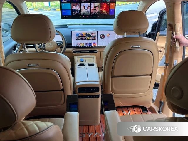 Lan Tu Dreamer PHEV 2024 Черный из Китая, фото 4