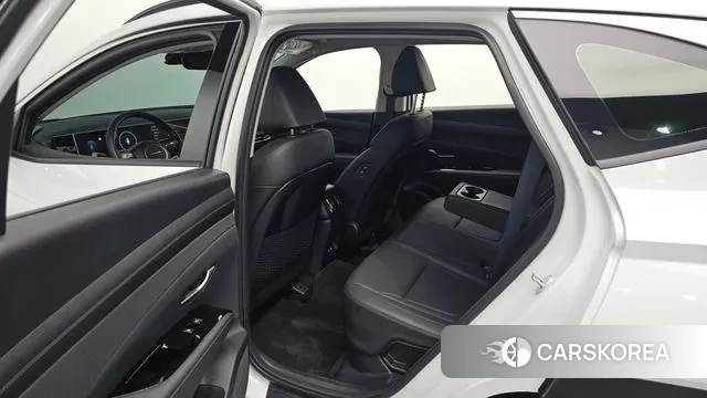 Hyundai The New Tucson Hybrid (NX4) 2025 Белый из Кореи, фото 4