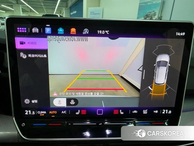 Volkswagen Golf 8th Generation 2025 Белый из Кореи, фото 4