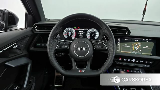 Audi A3 (8Y) 2025 Черный из Кореи, фото 4